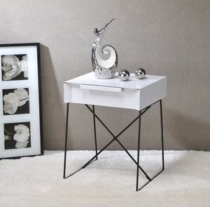Acme Gualacao White End Table