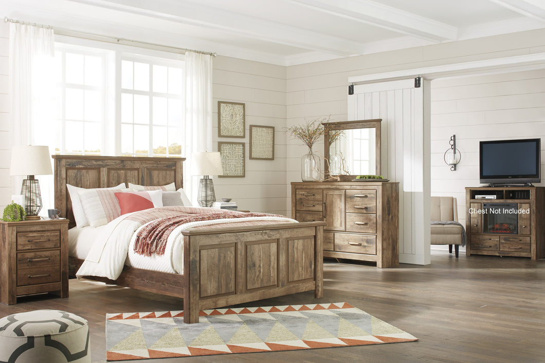 Blavilla Casual Brown Bedroom Set: Queen Panel Bed, Dresser, Mirror, 2 Nighstands