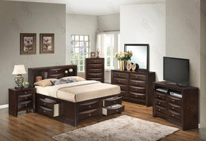 3 Piece Set including King Size Bed, Nightstand and Media Chest in Cappuccino